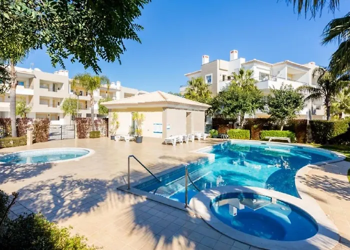 Stunning * ラゴス